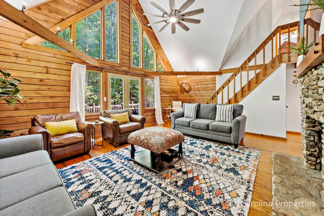 Catahoula Cabin