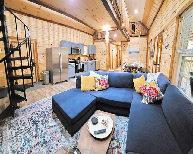 Rest 2 Send - Red Roof Cabin - Muir Valley & Red River Gorge, KY — Campton, KY