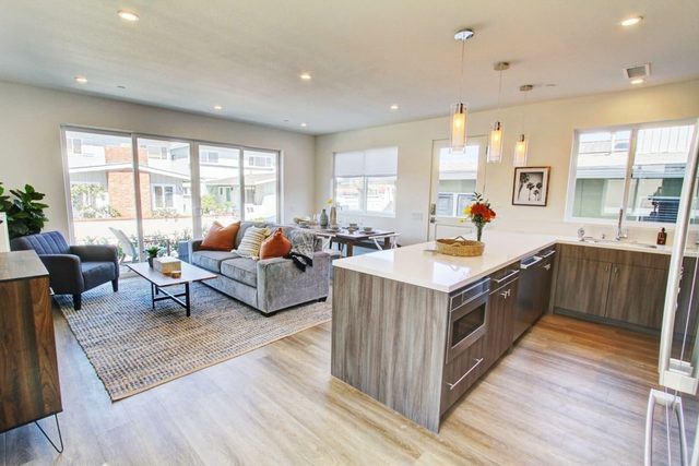 Saltwater Cottage — Newport Beach, CA