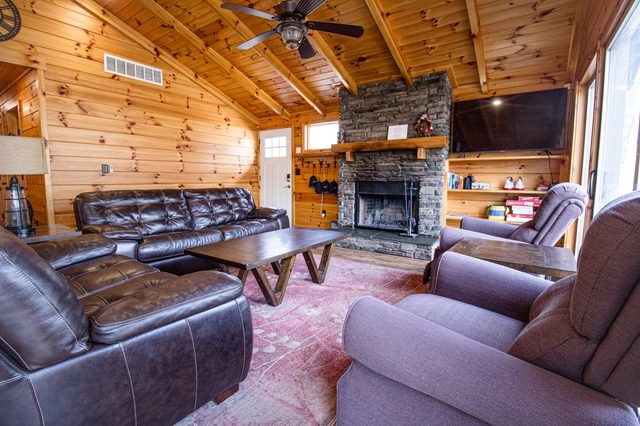 Timber Bend Retreat