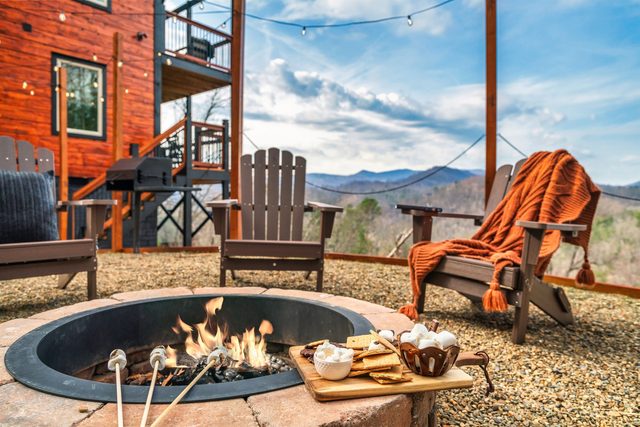 The Nightingale — Sevierville, TN