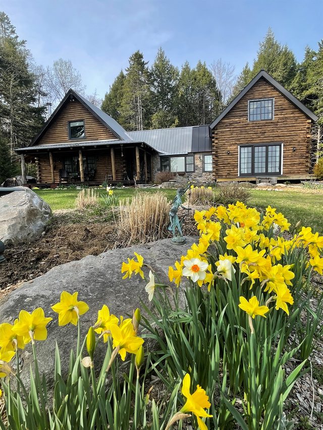 Just an Incredible Vermont Mountain Retreat