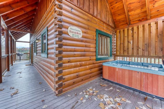 Mountain Views, Game Room, Pool Access, Hot Tub