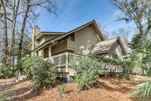 Two-Story Villa with WiFi, Pool, & Tennis - Easy Walk to the Beach