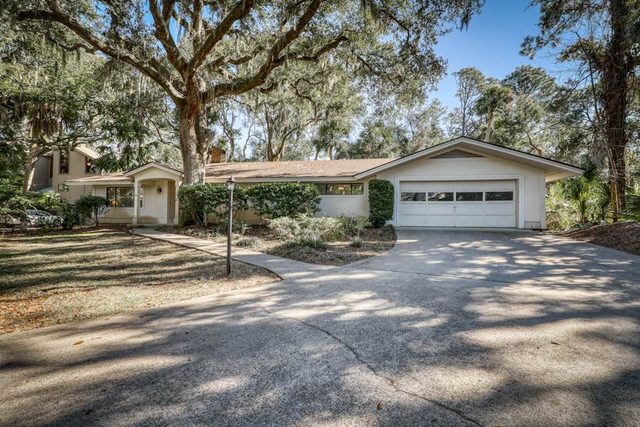 Dog-friendly house with private pool & large backyard - walk to beach