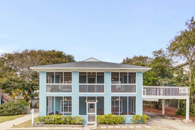 Dog-friendly, ocean-view getaway with grill, deck, beach access & basketball