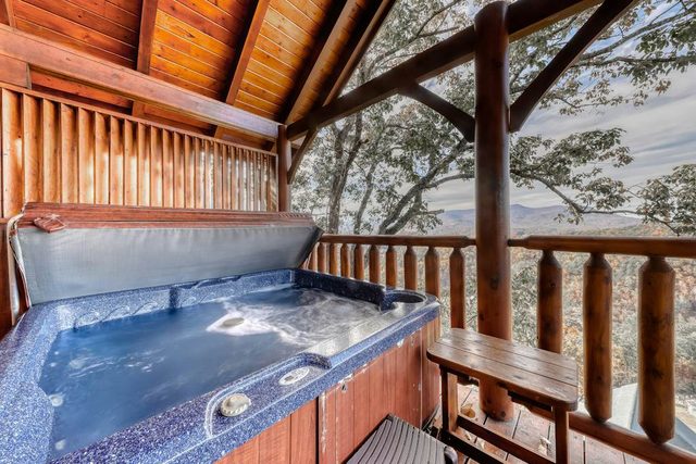 3.5 Mi to DT Pigeon Forge Stay・Hot Tub・Grill・Games