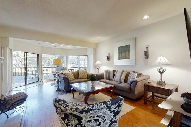 Sea Pines Home on 18th Hole of Atlantic Dunes w/Private Pool & New Deck-2 DogsOK