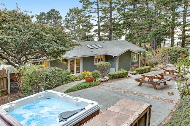 Updated Mendocino Home - Game Room, Russian Gulch
