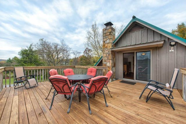 River View Home W Multi-Level Deck, Yard, Hot Tub