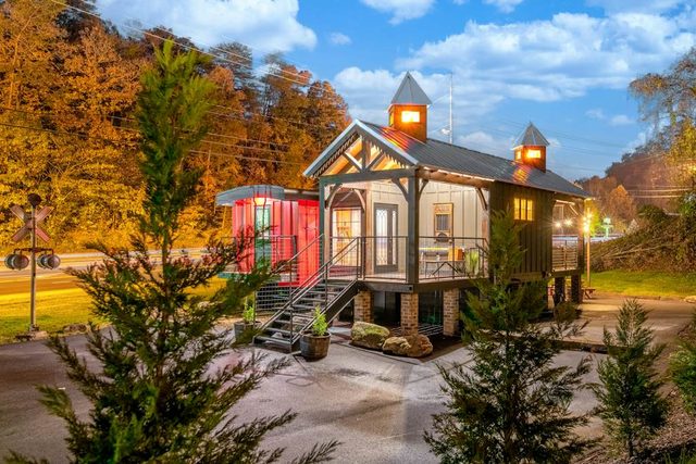 Unique & Authentic Train Depot Vacation Experience