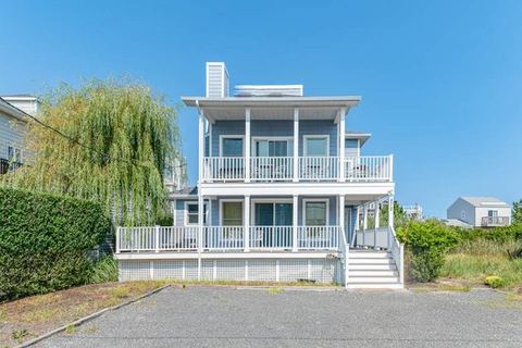 Dune Road House on Westhampton Beach