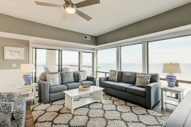 Oceanfront condo on the beach with shared pool, hot tub, & gorgeous decor