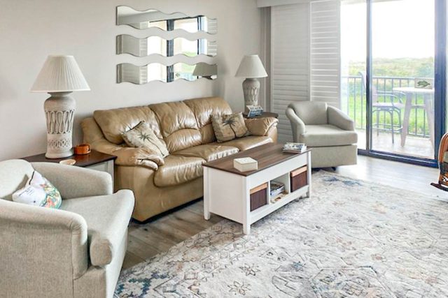 Beachfront escape with pools, hot tub, WiFi, washer/dryer, & central AC