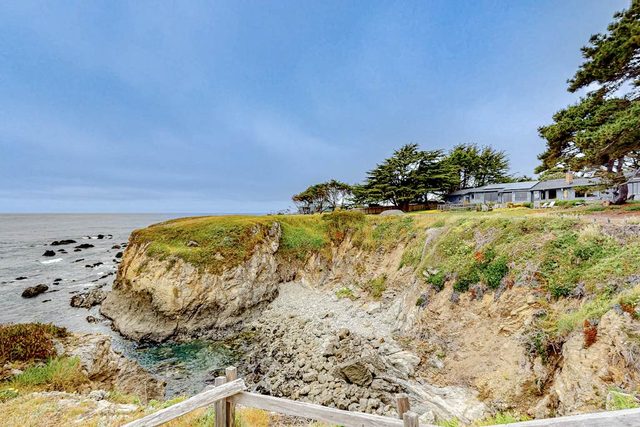 Oceanfront Haven with Beach Access, Views & Deck