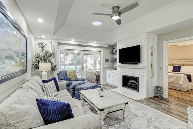 Enchanting beach/golf retreat with pool, screened porch & amazing views