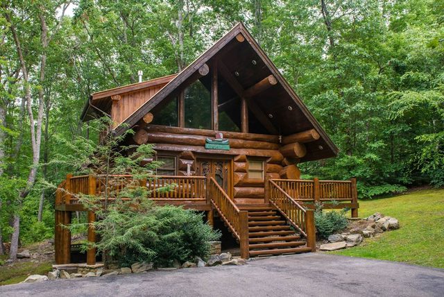 Pet Friendly Near Dollywood Cabin・Hot tub・Views