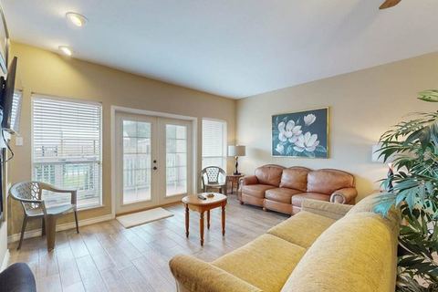 Mariner Village 108 | 2BR waterfront with on-site pool & water view
