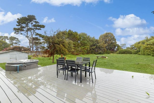 Charming Pet Friendly Cottage with Hot Tub