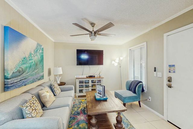 Beach-Themed Condo w/ Free WiFi, Central A/C, Shared Pool, & Tennis Courts