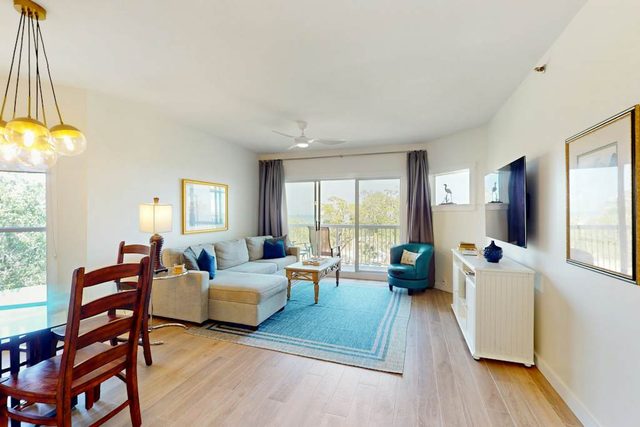 Oceanfront Palmetto Dunes condo with amazing views &  steps to the beach