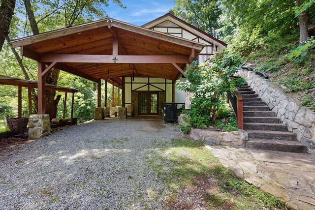 Chalet W Arcade・Pet Ok・Large Yard・Resort Amenities
