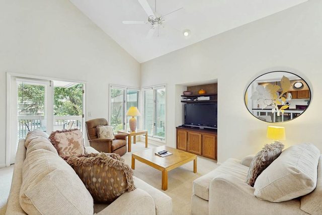 Lovely Condo with WiFi, Pool, On-Site Golf, & Lagoon Views