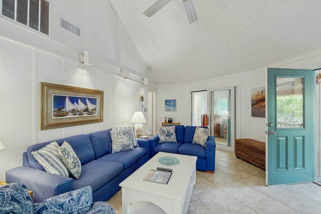 Recently Updated Resort Villa with WiFi & Pool - Quick Walk to Beach
