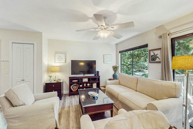 Stylish Island Retreat w/ Pool: Near Beach, Dining, Shops & Golf