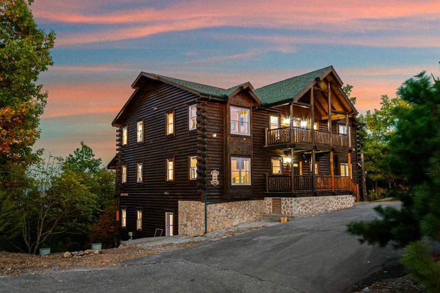 Large 12BR Cabin | Views | Game Room | 2 Hot Tubs