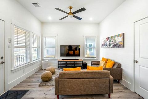 Clutch City Super - Luxe at East Downtown Unit 1